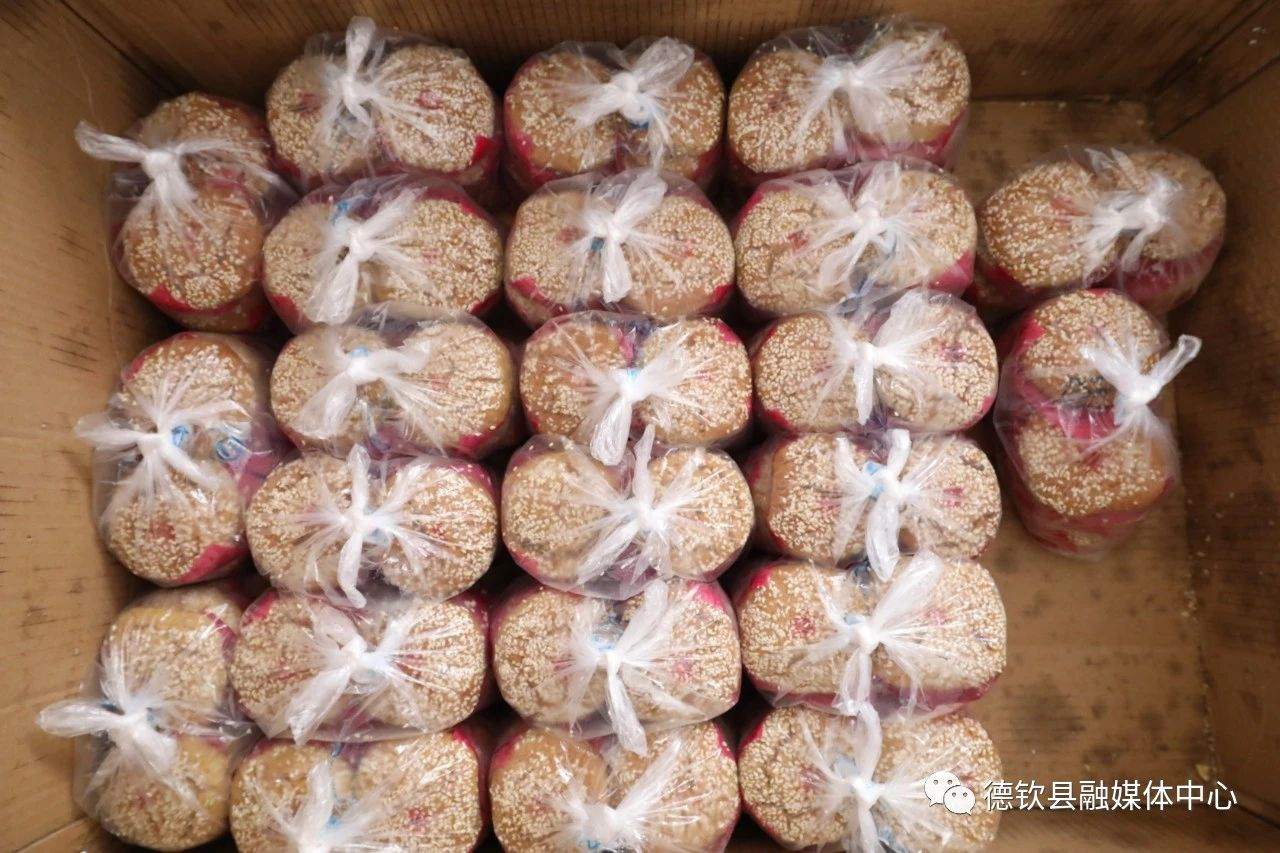 1632292779915045347.png image.png