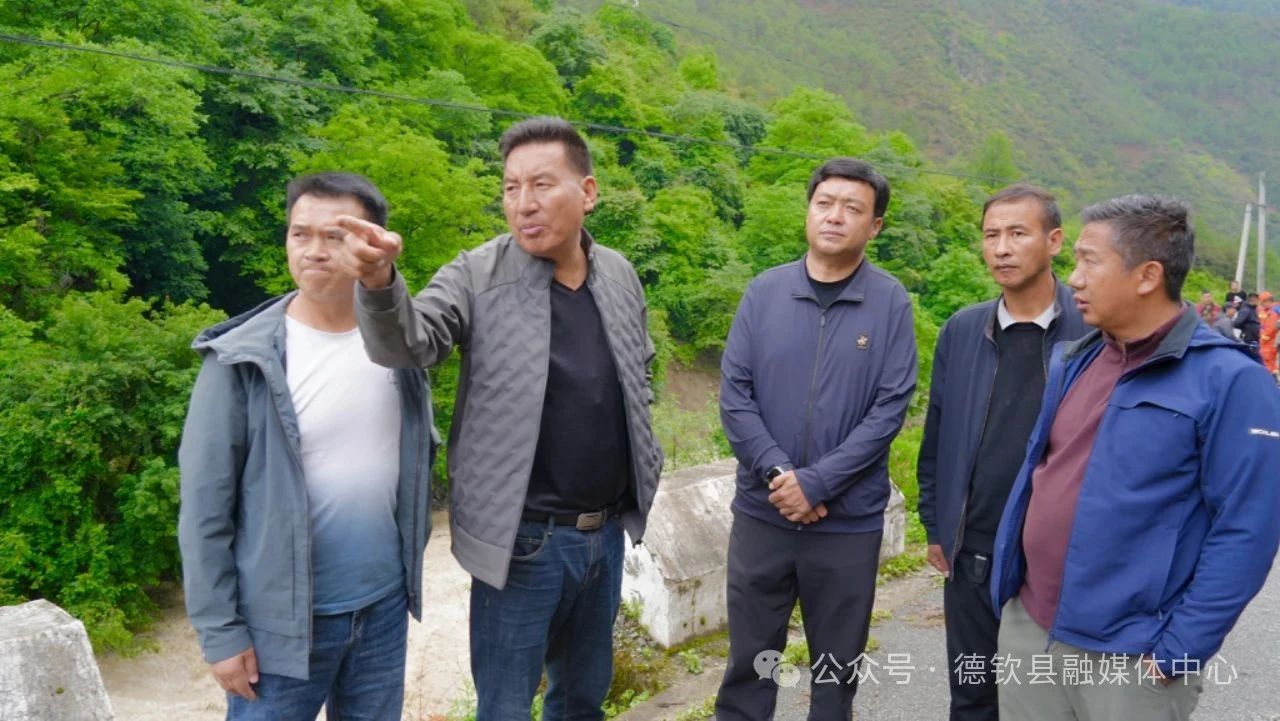 马国忠深入霞若乡拖顶乡受灾一线检查指导抗汛减灾救灾工作