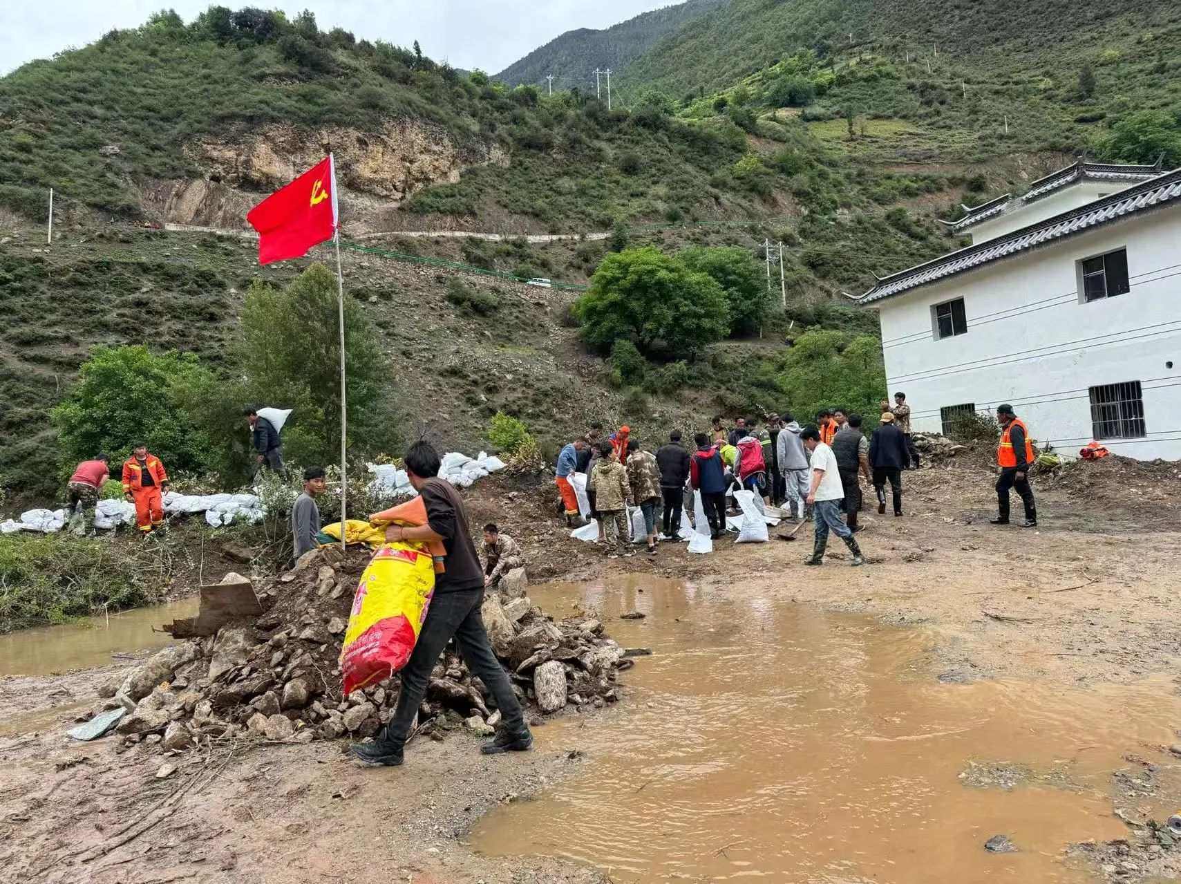 1749001989257050304.jpg 微信图片_20250604095331.jpg