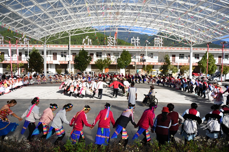 1761185868898010707.jpg 2.jpg