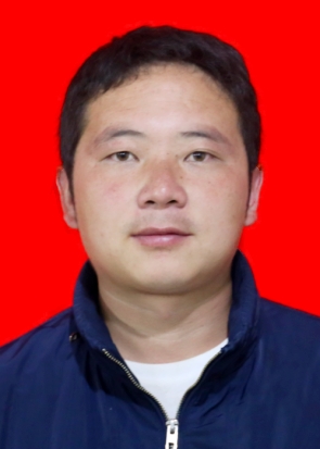 姓名：曹国辉（党员）-职务：副局长 驻村干部.jpg